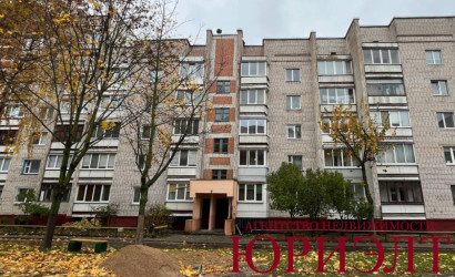 Купить 3-комнатную квартиру, Барановичи, Парковая, 3. Фото 1