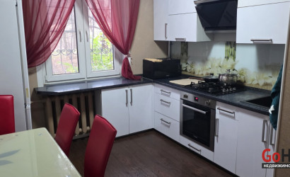 Снять 2-комнатную квартиру на сутки, Гомель, ул. Давыдовская, д. 4. Фото 1