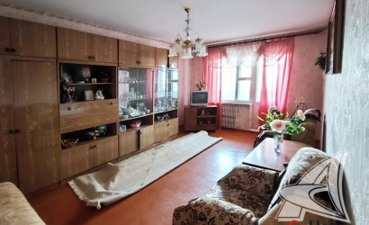 Купить 4-комнатную квартиру, Кобрин. Фото 1