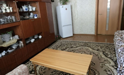 Купить 3-комнатную квартиру, Светлогорск, Интернациональная ул., 27. Фото 6