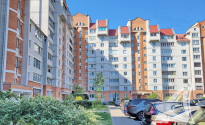 Купить 4-комнатную квартиру, Брест, Центр, ул. Краснознаменная. Фото 4