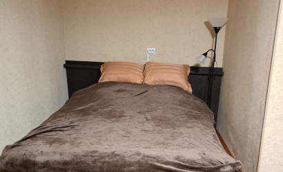 Снять 1-комнатную квартиру на сутки, Дзержинск, 13 К.Маркса. Фото 1