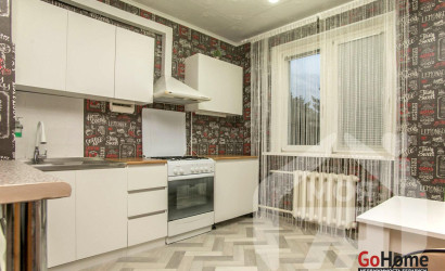 Купить 3-комнатную квартиру, Чисть, Русанова ул., 11. Фото 2