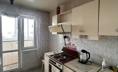 Купить 1-комнатную квартиру, Новополоцк, Молодежная ул., 171/1. Фото 1