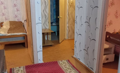 Снять 2-комнатную квартиру на сутки, Хойники, ул. Лермонтова, д. 12. Фото 1