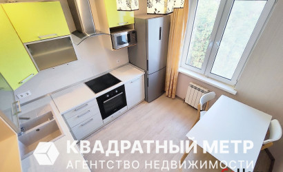 Снять 2-комнатную квартиру, Лесной, Александрова 17. Фото 1