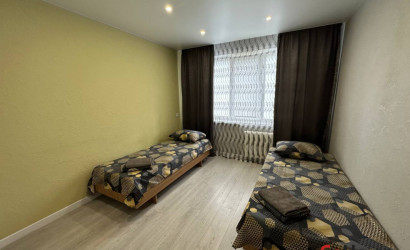 Снять 2-комнатную квартиру на сутки, Речица, Молодежная, 36. Фото 2