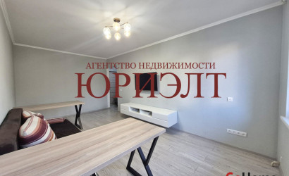 Купить 3-комнатную квартиру, Гродно, Домбровского, 27. Фото 1