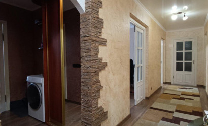 Купить 3-комнатную квартиру, Брест, Луцкая ул.. Фото 12