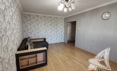 Купить 3-комнатную квартиру, Тельмы-1, , . Фото 9