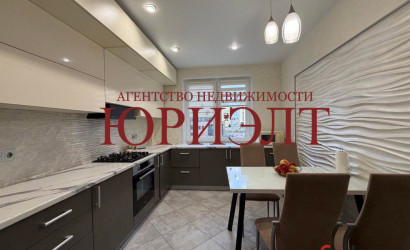 Купить 3-комнатную квартиру, Гродно, Виктора Глухова, 24. Фото 1