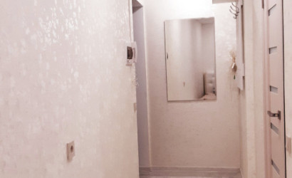 Снять 1-комнатную квартиру на сутки, Горки, улица Советская 4. Фото 5