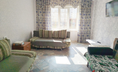 Снять 2-комнатную квартиру на сутки, Жлобин, мкр 17  д 38/2. Фото 1