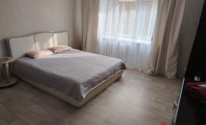 Снять 1-комнатную квартиру на сутки, Волковыск, Первомайская, 3. Фото 1