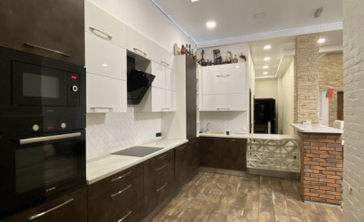 Купить 3-комнатную квартиру, Полоцк, Вологина ул., 2/Б. Фото 1