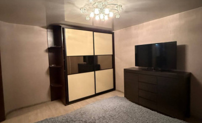 Купить 3-комнатную квартиру, Дружный, Шамановского 17. Фото 12