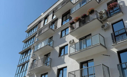 Купить 3-комнатную квартиру, Брест, Комсомольская ул.. Фото 2