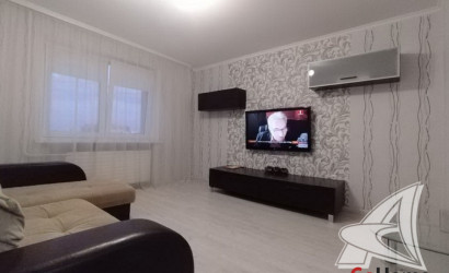 Купить 2-комнатную квартиру, Брест, Центр, пр-т Машерова. Фото 2