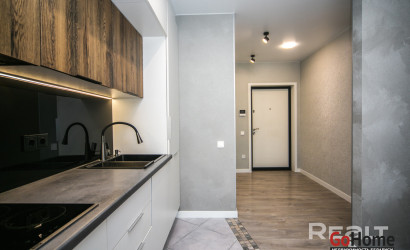 Купить 3-комнатную квартиру, Минск, Лейтенанта Кижеватова, 3А (Октябрьский район). Фото 1