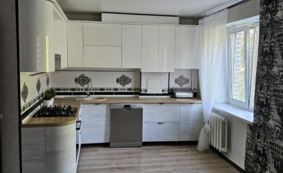 Купить 2-комнатную квартиру, Лесная, Акимов, 24. Фото 3