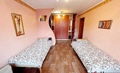 Снять 2-комнатную квартиру на сутки, Фаниполь, улица Комсомольская. Фото 1