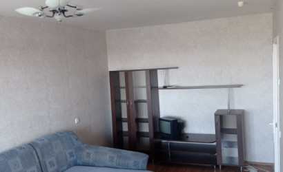 Снять 1-комнатную квартиру, Лесной, 37 Боровляны ул.Лесной. Фото 1