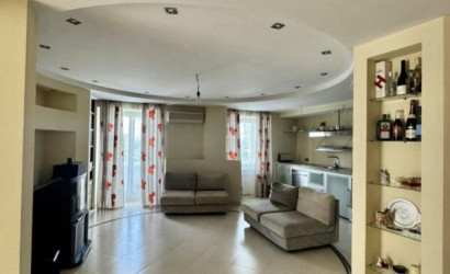 Купить 3-комнатную квартиру, Брест, Краснознаменная ул.. Фото 11