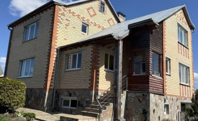 Купить коттедж, Скоморошки, Центральная 74, 57 соток. Фото 3