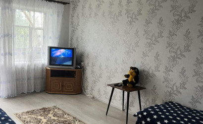 Снять 2-комнатную квартиру на сутки, Береза, Тышкевича,5. Фото 5