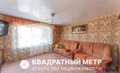 Купить 3-комнатную квартиру, Фаниполь, Комсомольская ул., 39. Фото 1