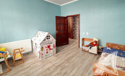 Купить 3-комнатную квартиру, Брест, Центр, пр-т Машерова. Фото 9