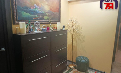 Купить 3-комнатную квартиру, Чисть, Центральная ул., 10. Фото 8