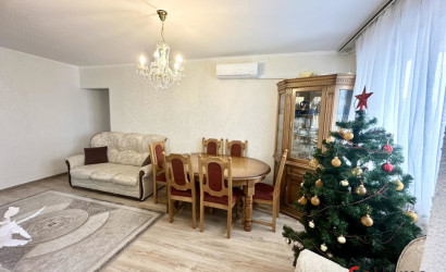 Купить 3-комнатную квартиру, Гродно, Домбровского, 61. Фото 2