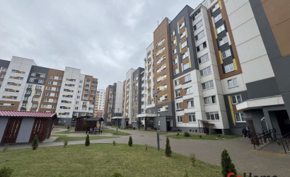 Купить 3-комнатную квартиру, Гродно, Виктора Глухова, 18. Фото 16