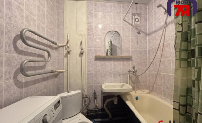 Купить 1-комнатную квартиру, Солигорск, Шахтеров б-р, 18. Фото 9