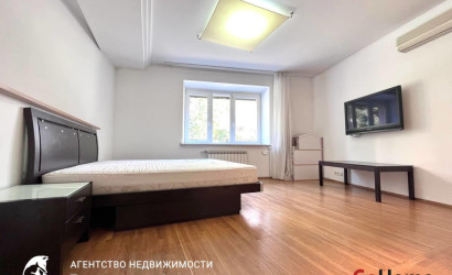 Снять 3-комнатную квартиру, Минск, Грибоедова ул. 10 (Центральный район). Фото 17