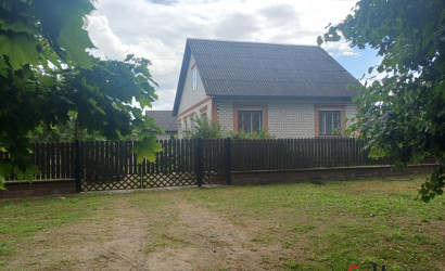 Купить дом, Мотоль, Юбилейная 33, 15 соток. Фото 1
