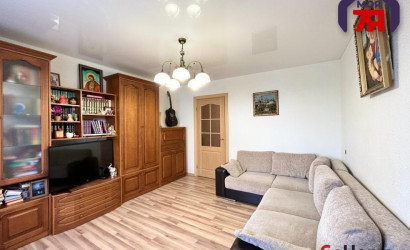 Купить 3-комнатную квартиру, Солигорск, Богомолова ул., 9. Фото 3