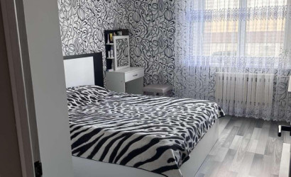 Купить 4-комнатную квартиру, Витебск, Чкалова ул., 62. Фото 1