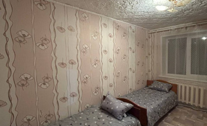 Снять 3-комнатную квартиру на сутки, Сенно, Назаренко 19к1. Фото 1