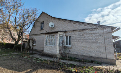 Купить коттедж, Волковыск, ул. Советская, 50, 15 соток. Фото 1