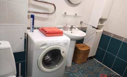 Снять 2-комнатную квартиру на сутки, Жлобин, Микрорайон 16, Дом 38. Фото 6