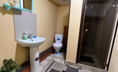 Снять 4-комнатную квартиру на сутки, Лунинец, Баженовой, 3А. Фото 4