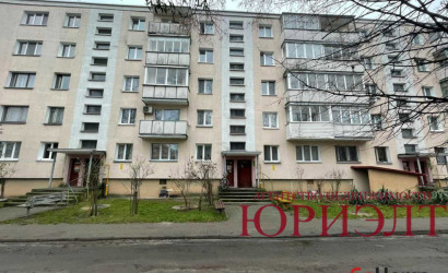 Купить 4-комнатную квартиру, Пинск, Парковая, 3. Фото 1