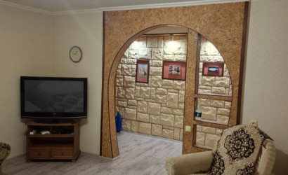 Снять 3-комнатную квартиру на сутки, Молодечно, Великий Гостинец, 121. Фото 4