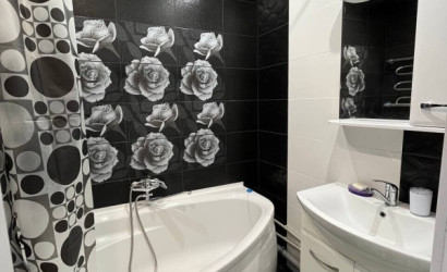 Снять 2-комнатную квартиру на сутки, Островец, Парковая, 3. Фото 6