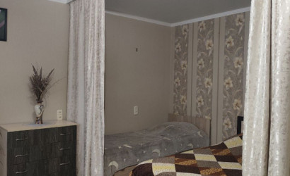 Снять 1-комнатную квартиру на сутки, Новогрудок, ул. Волчецкого 16. Фото 1