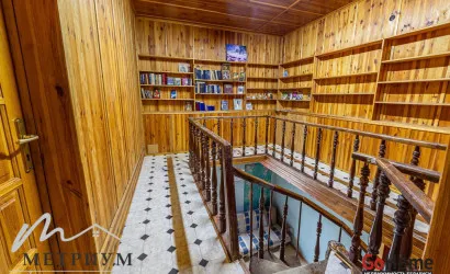  2-этаж.(314.4 м2), Минск(Никитина ул., 84)