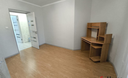 Купить 3-комнатную квартиру, Кобрин, Дружбы, 35. Фото 16