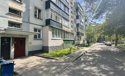 Купить 2-комнатную квартиру, Гомель, Космонавтов, 30. Фото 1
